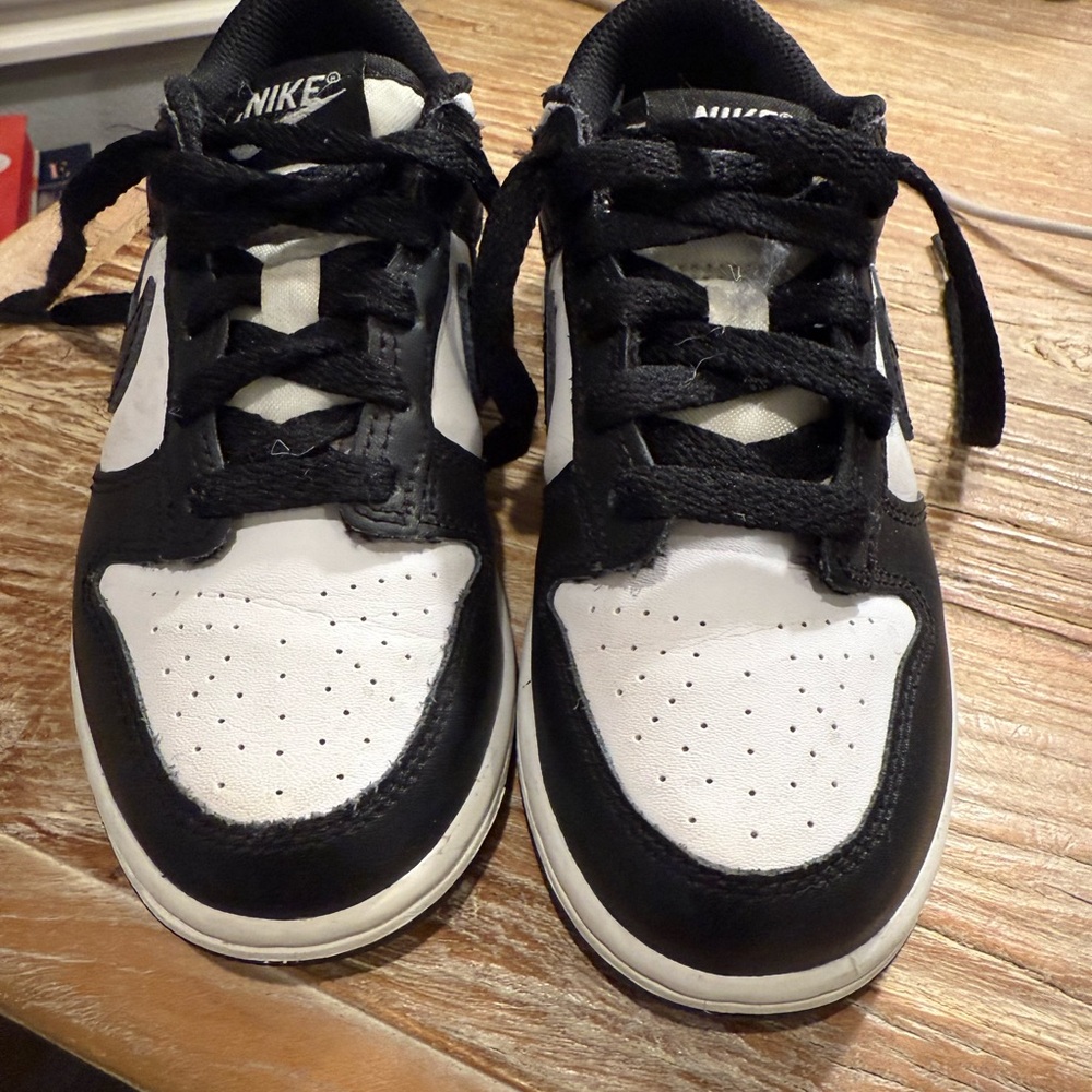 Nike Kids Classic Black and White Sneakers-Pandas
